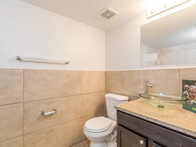 221 Timbercreek Pines Cir — Photo 9
