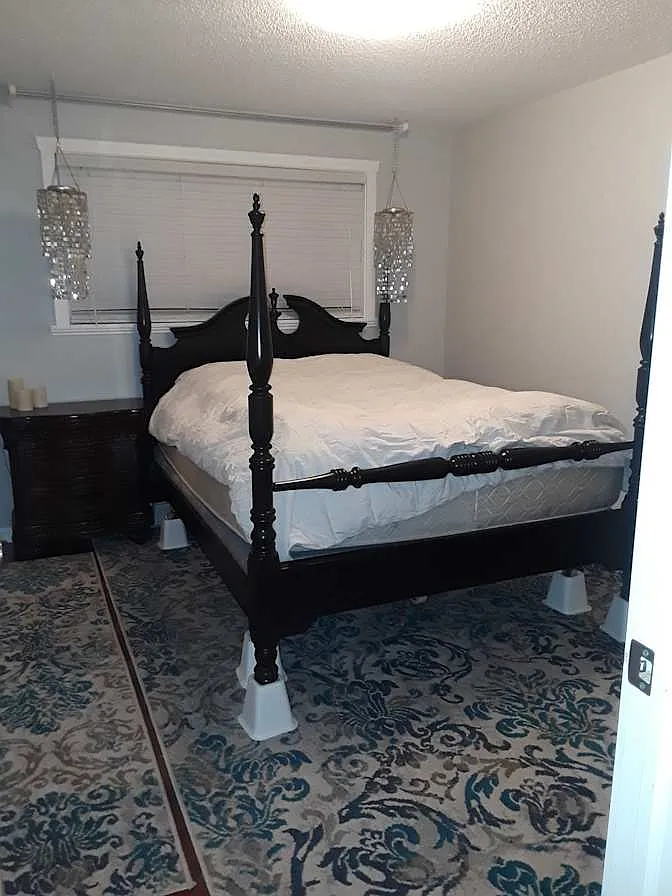 3 bed, 1964 sqft, $800 — Photo 3