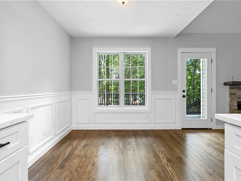 141 Poplar Way — Photo 13
