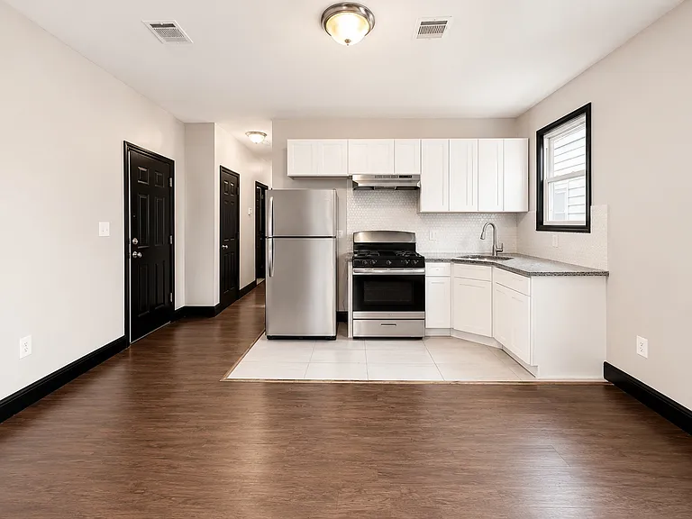LIVING ROOM/KITCHEN