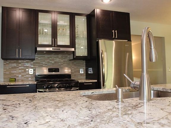 2nd image of 3122 Perl Ct
