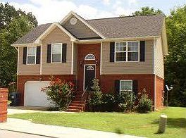 2nd image of 18 Frank Fabris Ln