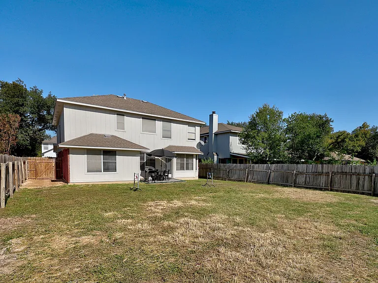 3409 Kissman Dr — Photo 25