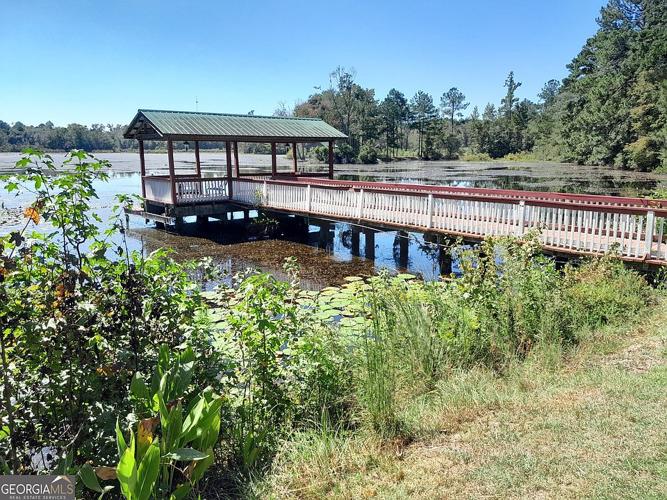 1st image of 115 Brooks Pond House Ln