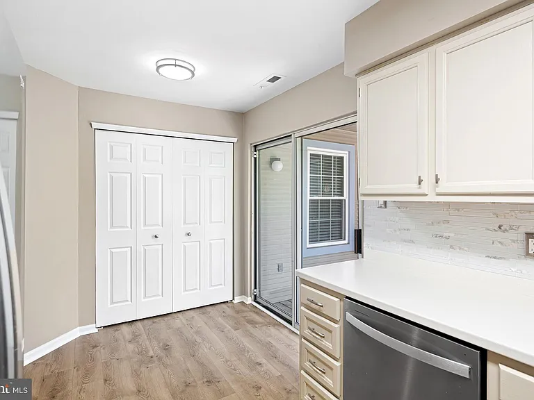 107 Sweetwater Dr — Photo 6