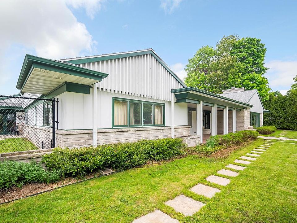 915 Michigan St, Sturgeon Bay, WI 54235 Zillow