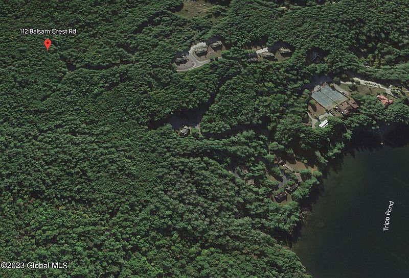 5th image of 112 Balsam Crest Road
