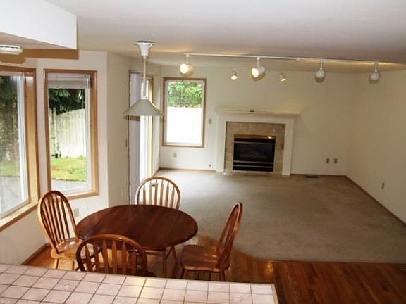 3rd image of 5400 192nd St SW