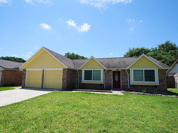 2nd image of 19415 Wood Village Ln