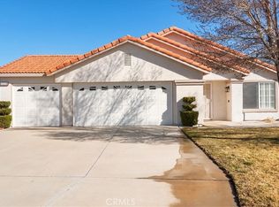11270 Tamarisk Rd, Adelanto, CA 92301