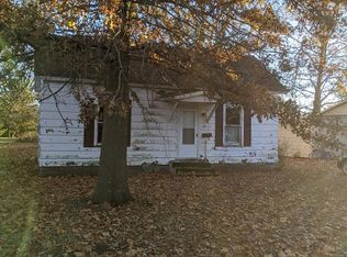 105 W Carlton St, Frontenac, KS 66763