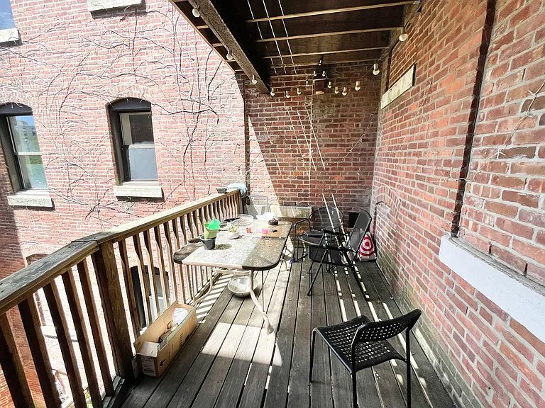 95 Gainsborough St #402 — Photo 8