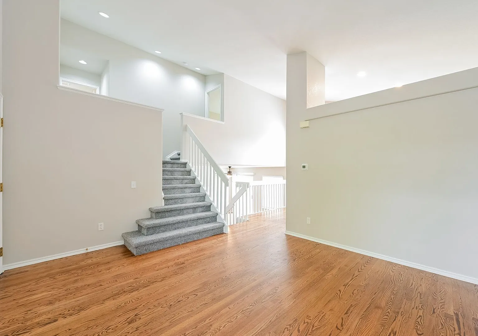 Highlands Ranch Newly Renovated 3 bed 2.5 bath — Photo 4