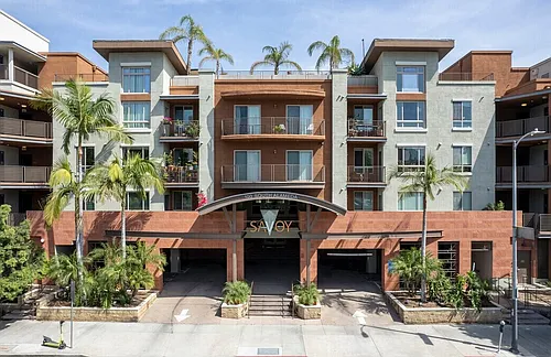 100 S Alameda St #120 Photo 1