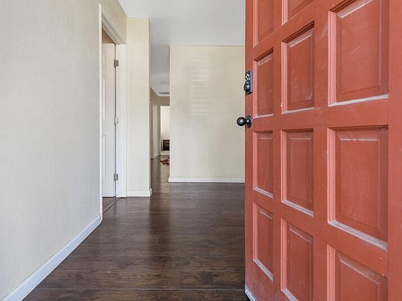 3rd image of 3813 W Cherry Avenue