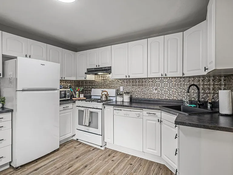 416 Cherokee Ave #2 — Photo 14
