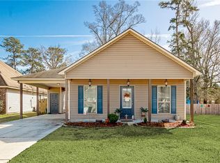 32486 Lake Pointe Blvd, Denham Springs, LA 70726