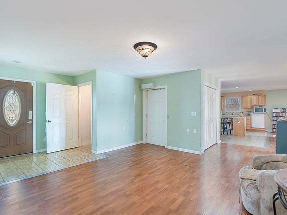 4th image of 14632 Petal Ln
