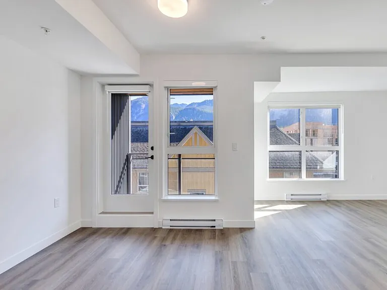 38012 3rd Ave — Photo 48