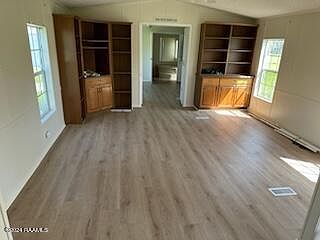 3rd image of 1024 La Nina Ave