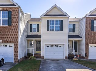 5216 Tanglewood Creek Ct, Raleigh, NC 27610