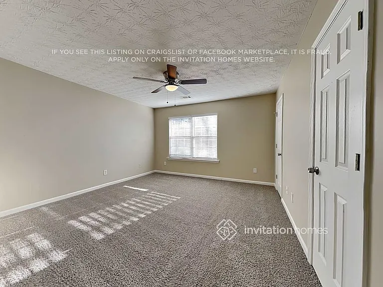 835 Roxfield Ct — Photo 16