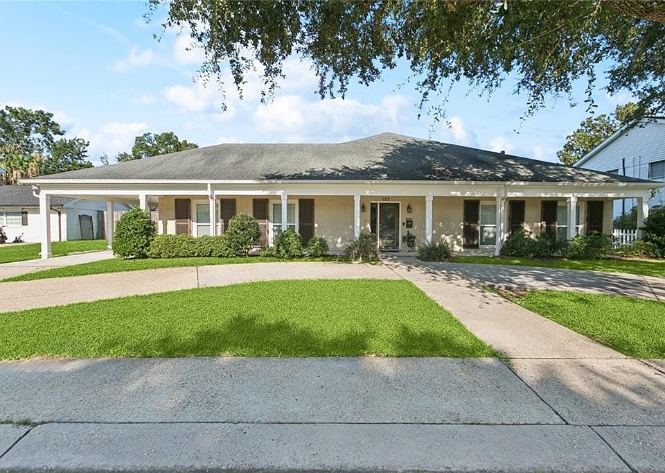 1st image of 122 Imperial Woods Dr