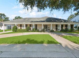 122 Imperial Woods Dr, Harahan, LA 70123