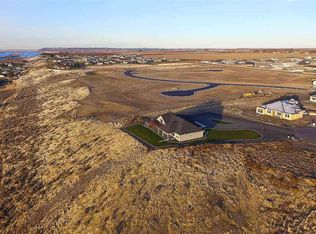 10 Seahawk Ct #1, Pasco, WA 99301