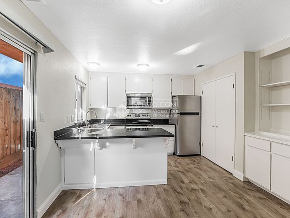 4th image of 3106 Delaware Ave APT 1