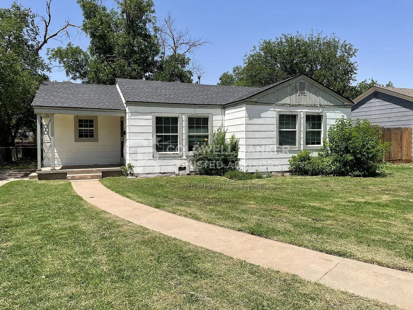 3 bed, 2.0 bath, 1136 sqft, $975 — Photo 1
