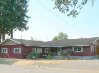 1500 Harvey Rd, Cottage Grove, OR 97424