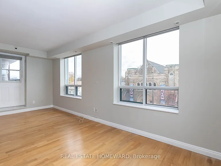 1765 Queen St E #413 — Photo 3