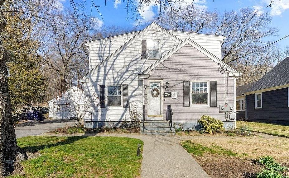 1st image of 191 Fruit Hill Ave