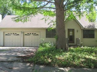 6503 N Holly St, Kansas City, MO 64118