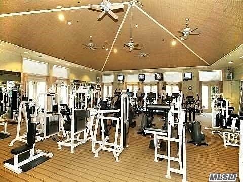 3rd image of 74 Sagamore Dr #72B