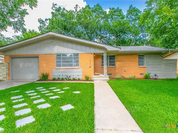 114 N 30th St, Gatesville, TX 76528