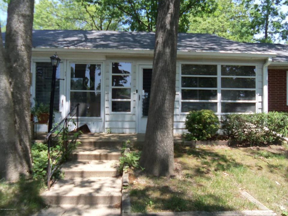 1st image of 82F Dorchester Dr #100F