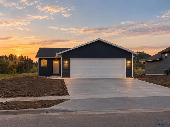 855 Country Rd W, Rapid City, SD 57701