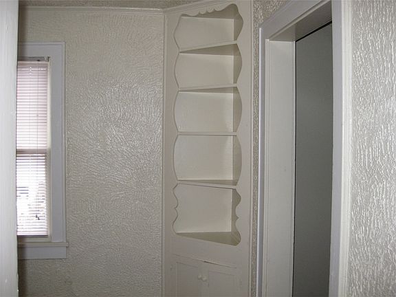 Shelves in Dining
