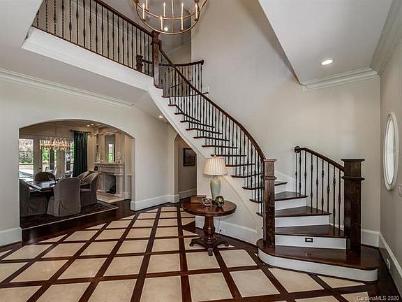 5th image of 4815 Carmel Club Dr