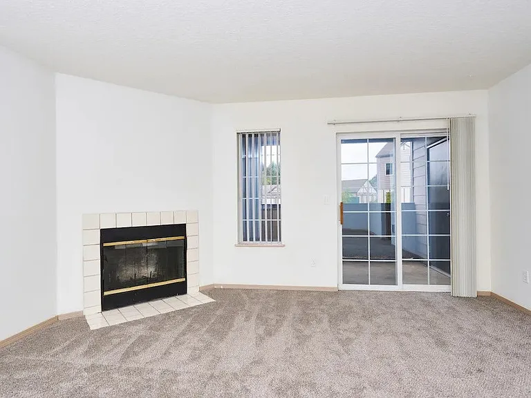 Devonwood & First Place — Photo 14