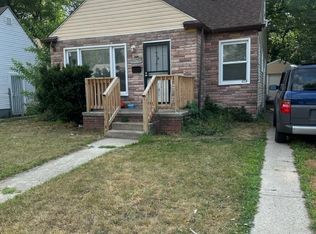 20067 Greenview Ave, Detroit, MI 48219