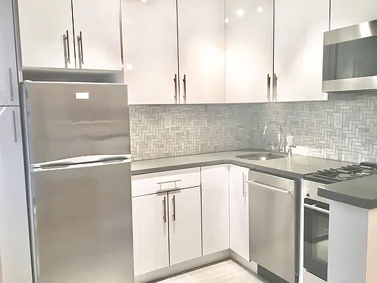 Rented by Jeffrey Mosczyc, LREB | media 15