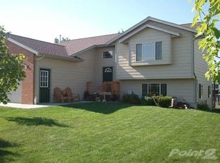 572 Field View Dr, Rapid City, SD 57701