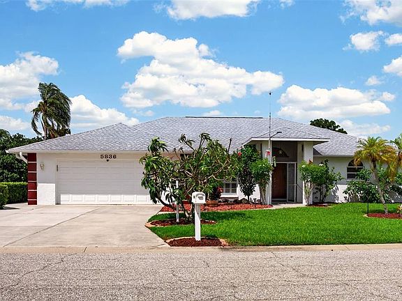 2nd image of 5836 Helen Way