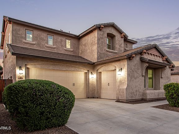 3rd image of 2994 E WYATT Way