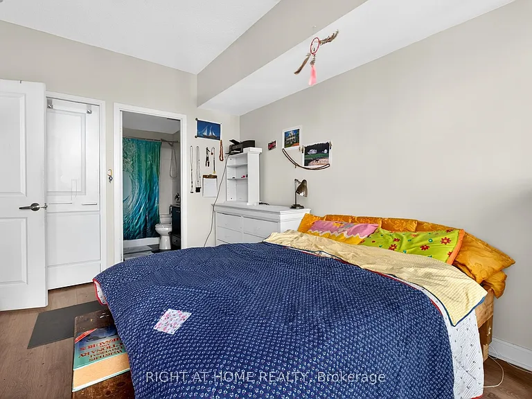 50 Absolute Ave #3806 — Photo 22