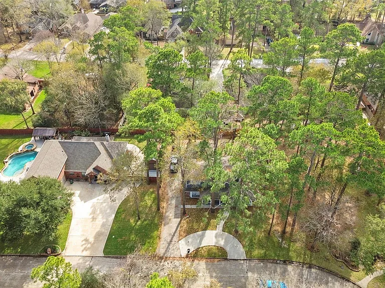 117 E Park Dr — Photo 28