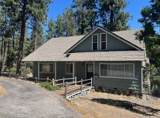 1034 Eagle Rd, Wrightwood, CA 92397